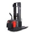 Самоходный штабелер с платформой оператора OXLIFT Premium PS 1555 1500 кг 5.5 м FFL