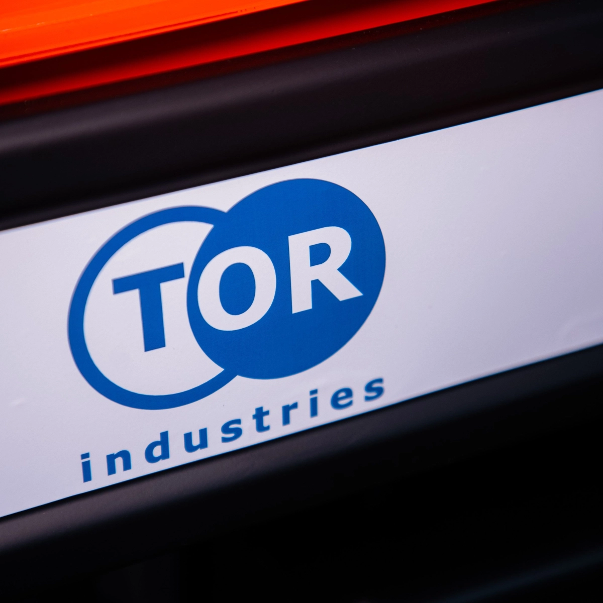 Генератор бензиновый инверторный 7,0 кВт 220В 25 л с электростартером TOR KM7000i