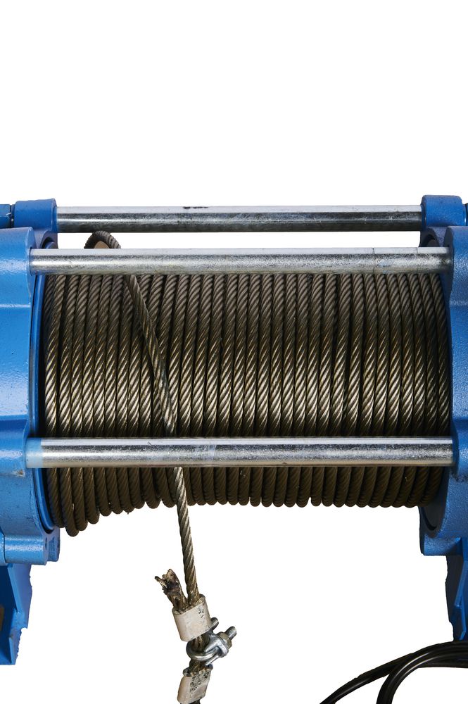 Лебедка электрическая  750 кг  70 м с канатом 380 В TOR KCD