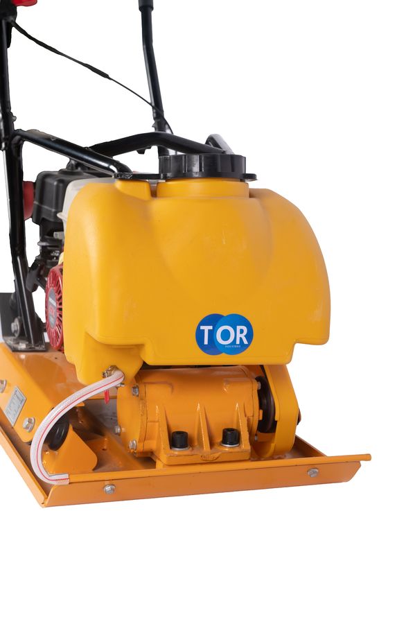 Виброплита 75 кг, 11кН (Honda) бак, колесный комплект TOR C-60