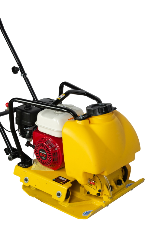 Виброплита 80 кг, 13,5кН (Honda) бак, коврик, колесный комплект TOR C-80T