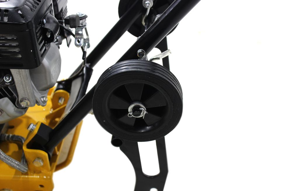 Виброплита 95 кг, 20кН (Honda) бак, коврик, колесный комплект TOR T-90