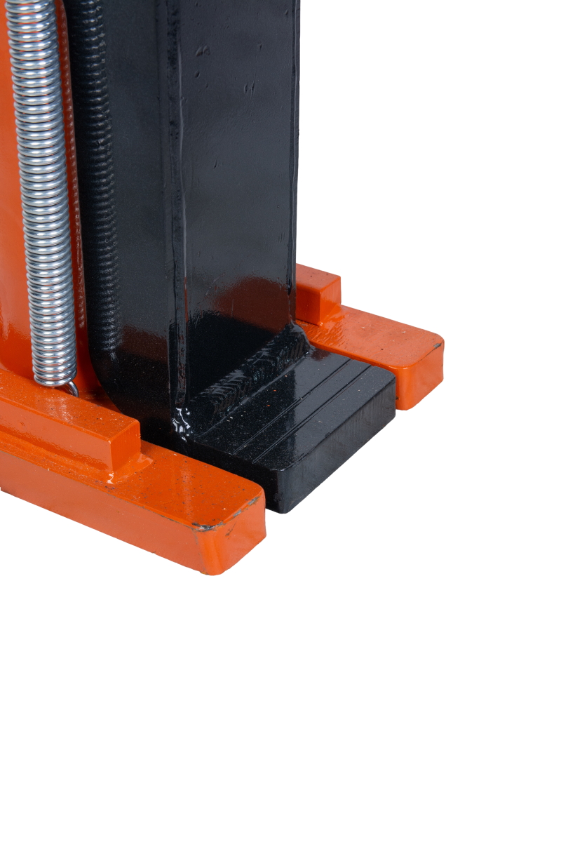 Домкрат гидравлический с лапой 30/15 т, подхват 340/35 мм, ход 145 мм TOR MHC-15