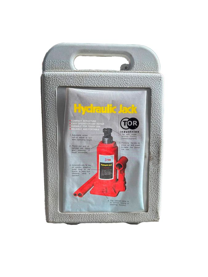 Домкрат гидравлический TOR ДГ-3 г/п 3,0 т (в пластиковом кейсе)