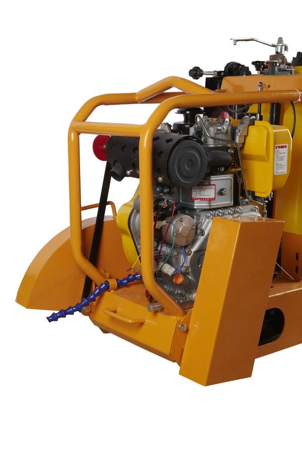 Швонарезчик дизельный TOR HQR500