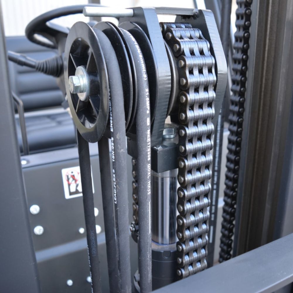 Электрический погрузчик OXLIFT RX 2045 4,5 М