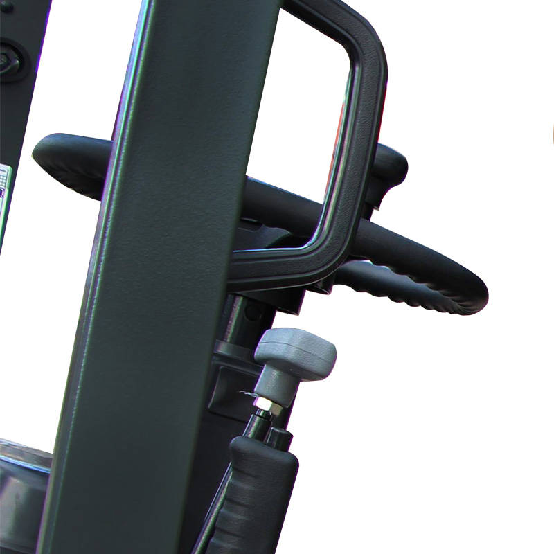 Дизельный погрузчик CPCD18-WS5K2 с японским двигателем и тремя линиями гидравлики