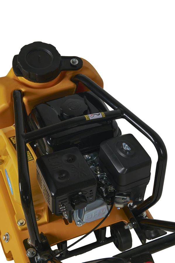 Виброплита 80 кг, 15кН (Lifan) бак, колесный комплект TOR C-80T