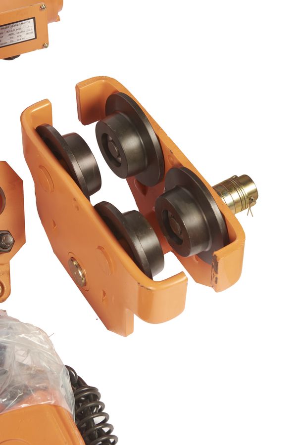 Таль передвижная с уменьшенной строительной высотой  5,0т  6м 380В электрическая цепная TOR HHBDSL-02