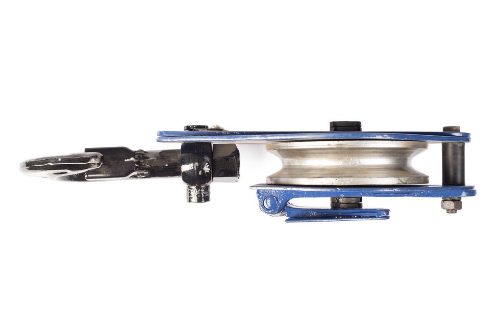 Блок монтажный однорольный с  крюком TOR 3,2 т с откидной щекой