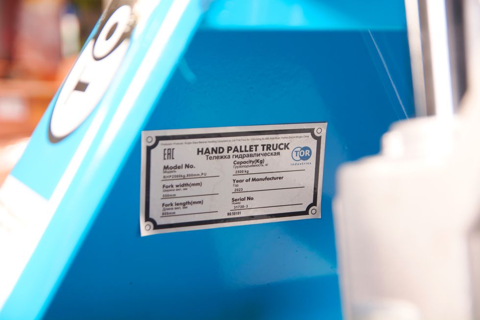 Тележка гидравлическая 2500 кг 800 мм полиуретановые колеса TOR RHP(BF) PRO