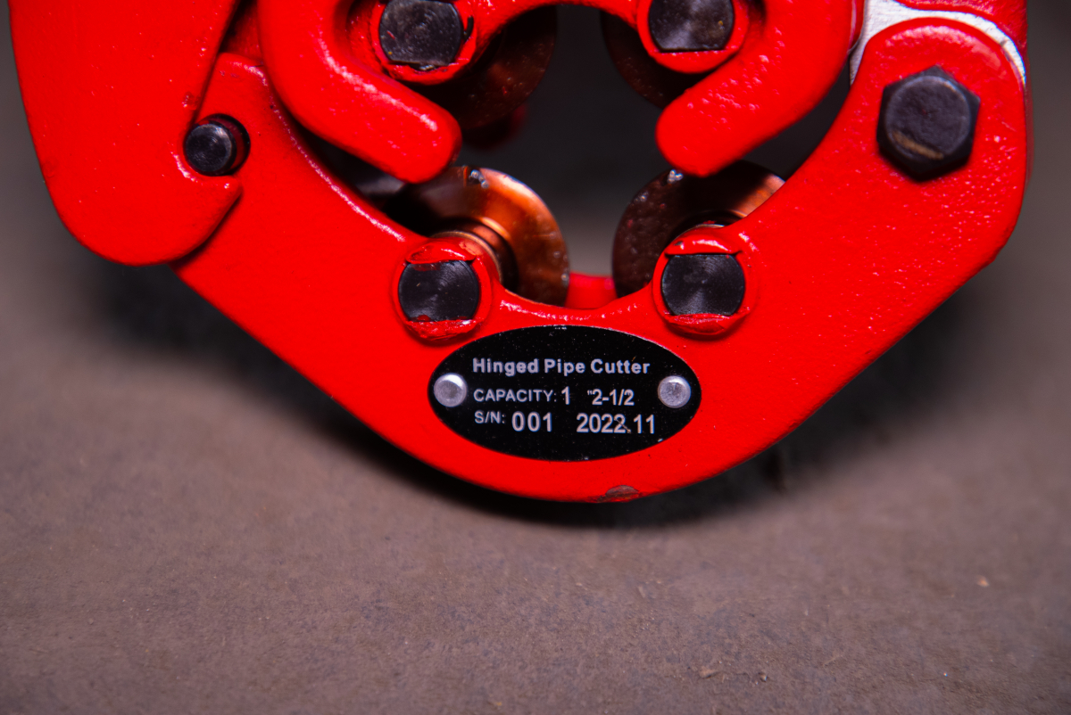 Труборез с хомутной защелкой TOR GH2S для стальных труб 1/2- 2 1/2