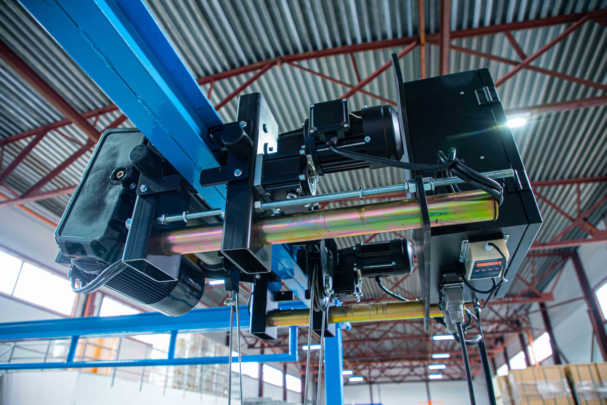 Таль передвижная двухскоростная с уменьшенной строительной высотой  3,2т  6м 4/1 380В электрическая канатная TOR SHA8 2D