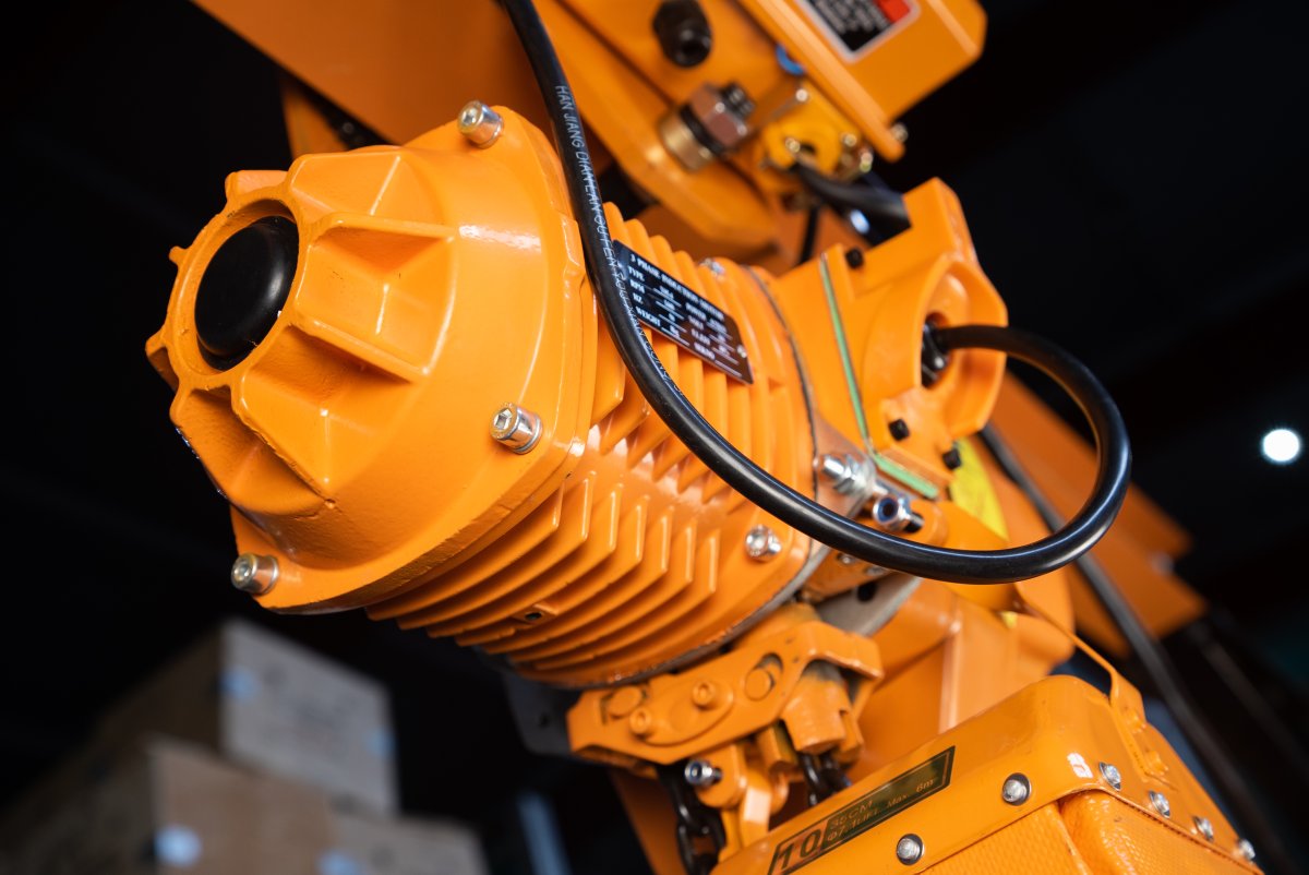 Таль стационарная  0,5т  6м 380В электрическая цепная TOR HHBD-01