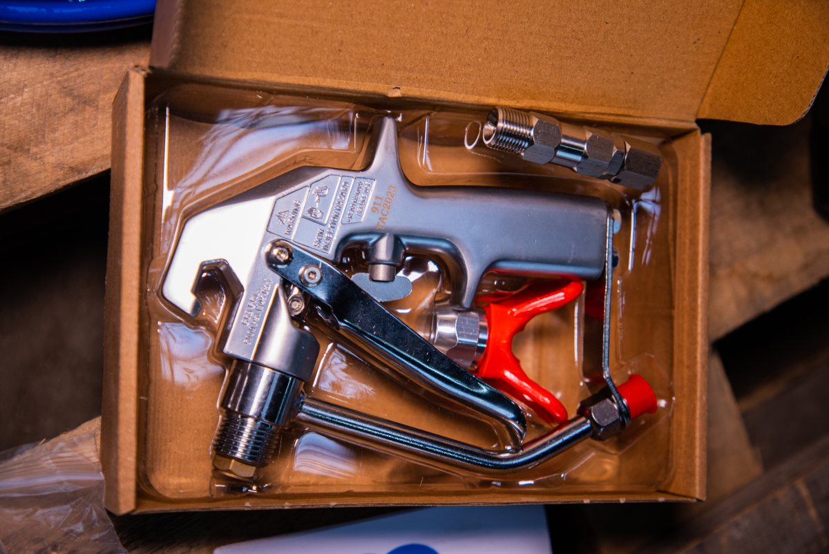 Окрасочный аппарат поршневой 320 бар, 6 л/мин, 3 кВт, 220 В TOR GD-1095