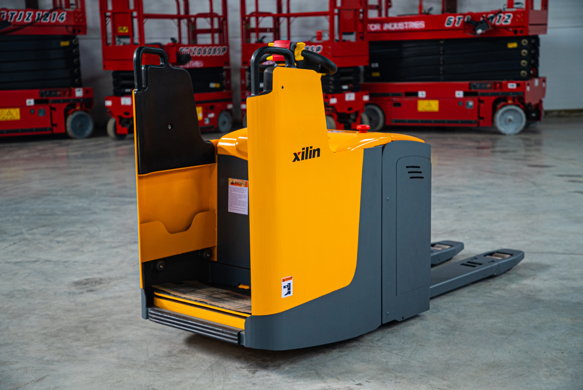 Тележка электрическая 2000 кг 1150 мм XILIN CBD20L с закрытой платформой 24/280 В/Ач