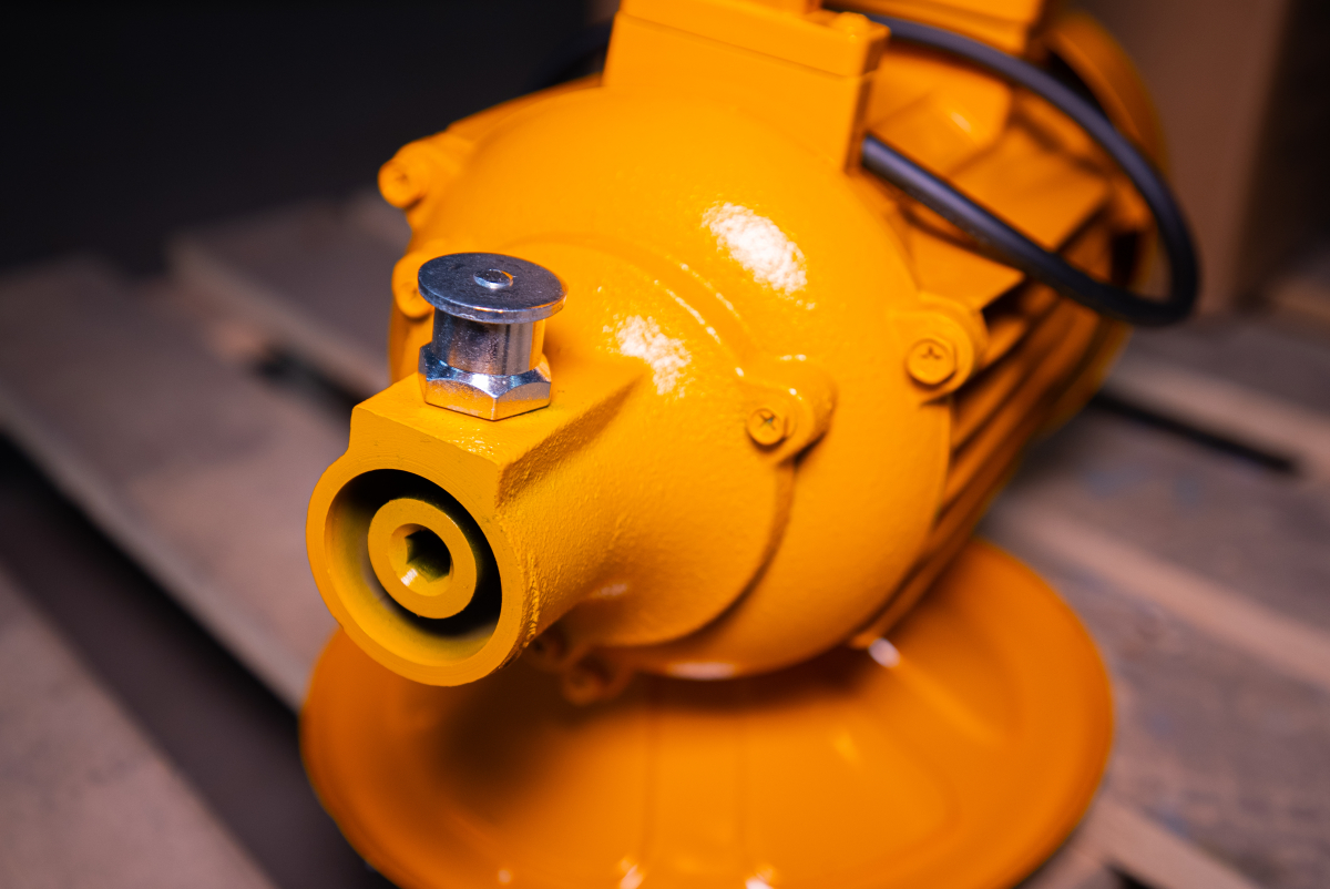 Электропривод глубинного вибратора для бетона 2,2 кВт TOR ZN70-JT (японский тип)