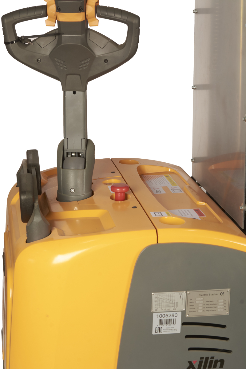 Штабелер самоходный 2,0 т 4,5 м XILIN CDDK20 24/300 В/Ач ЭУР, контроль скорости, выдвижные опоры (с платформой)