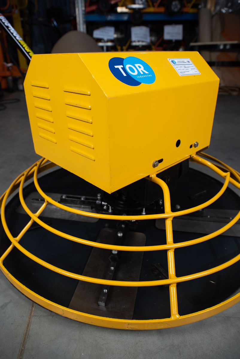 Затирочная машина электрическая 870мм TOR DMR 900