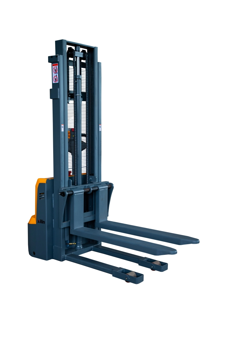 Штабелер самоходный 1,2 т 3,0 м XILIN CDD12R-EN 24/105 В/Ач с раздвижными вилами